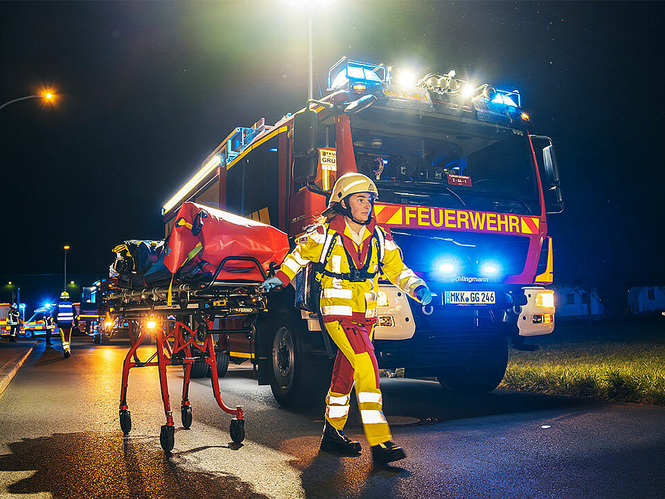Ehrenamt trifft Ausbildung: Erfolgreiche Einsatzübung in Gründau