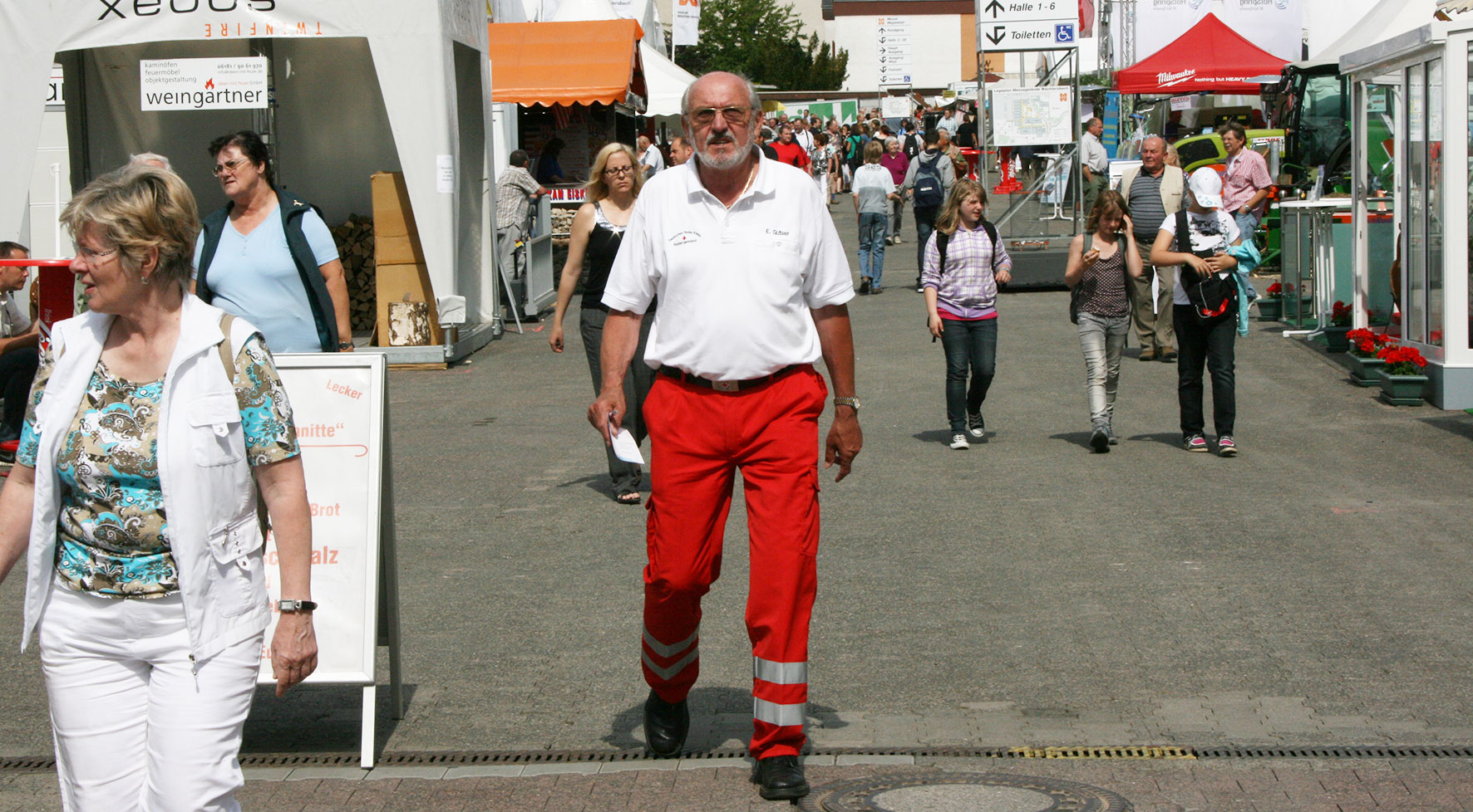 Edgar Gläser beim Einsatz auf der Messe Wächtersbach.